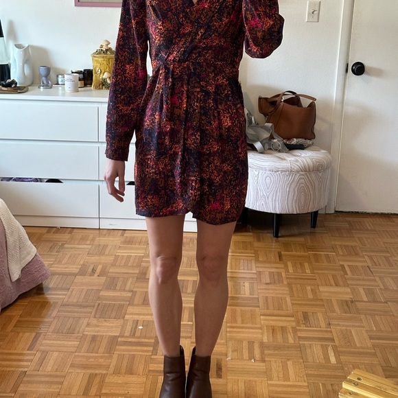 Collective Concepts long sleeve patterned dress - Picture 2 of 6